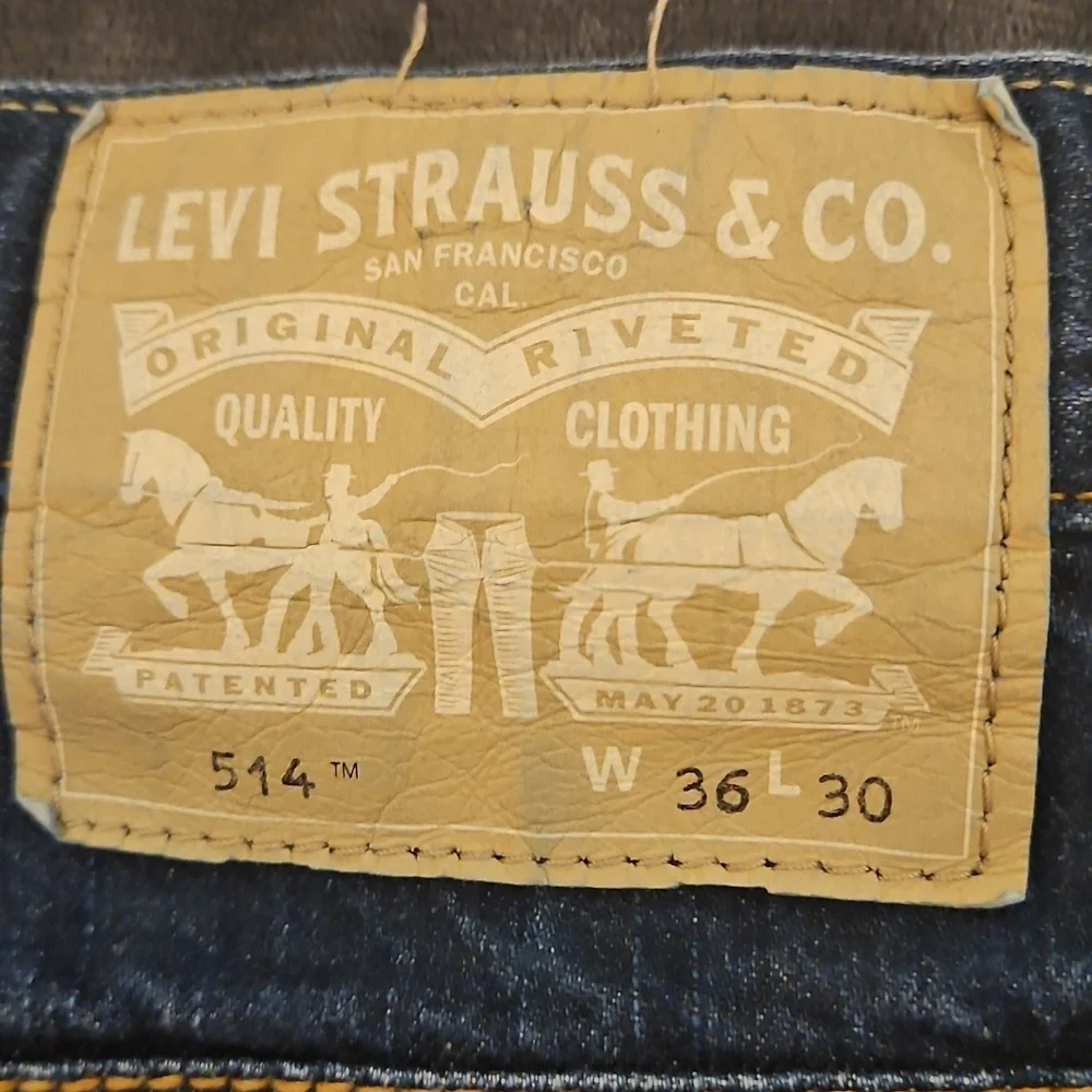Levi's 514 Men's Dark Blue Straight Jeans Sz. 36 X 30